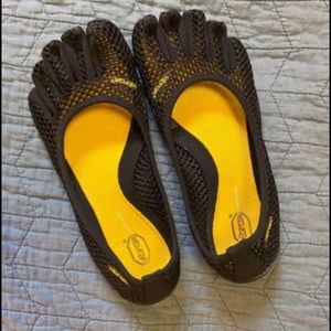 Vibram Women’s  7/7.5